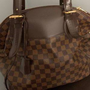 Louis Vuitton Verona GM bag in great condition